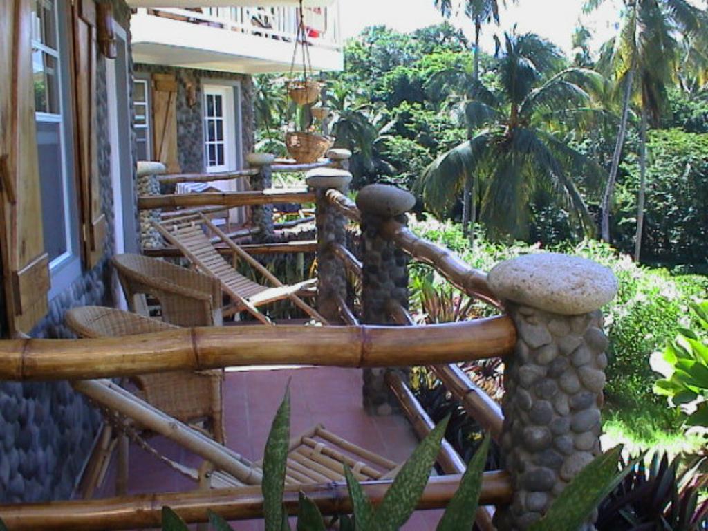 Calibishie Lodges Hotel Exterior foto